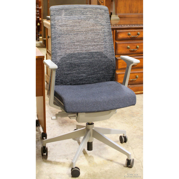 Haworth ‘Very’ Modern Office Chair