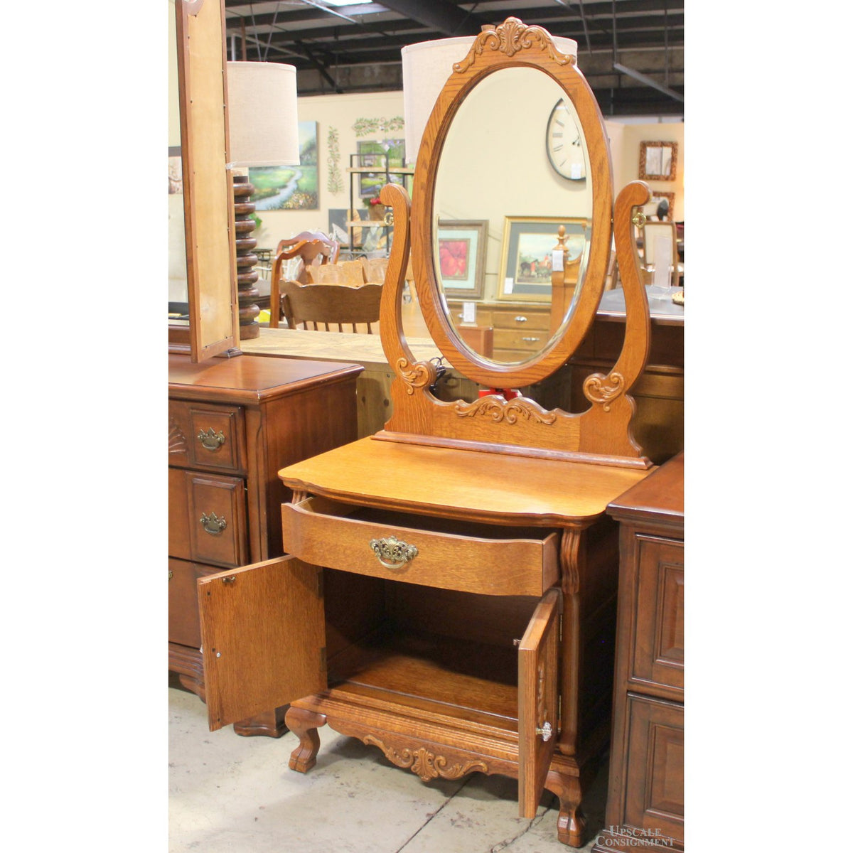 Lexington Oak Vanity w/Harp Mirror