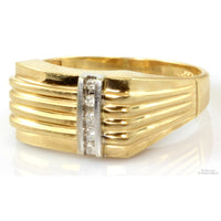 Vintage .09ctw Diamond 10K Yellow Gold Men's Signet Ring