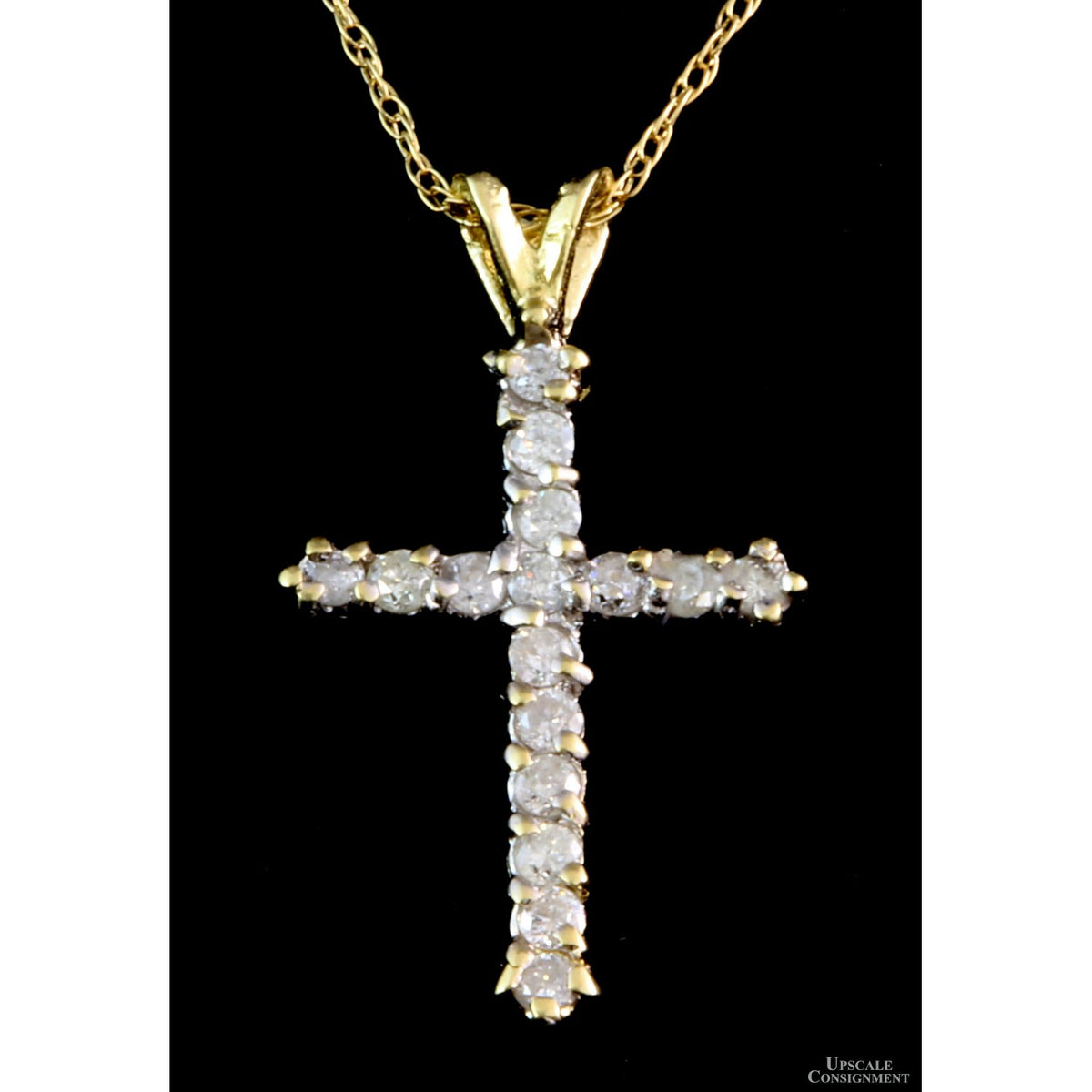 .25ctw Diamond 14K Gold Cross Pendant & 18" Chain Necklace
