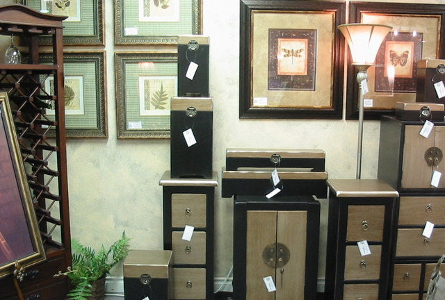 Accents – Upscale Consignment