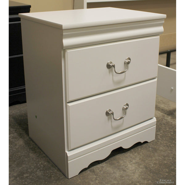 Ashley 'Anarasia' 2 Drawer Nightstand