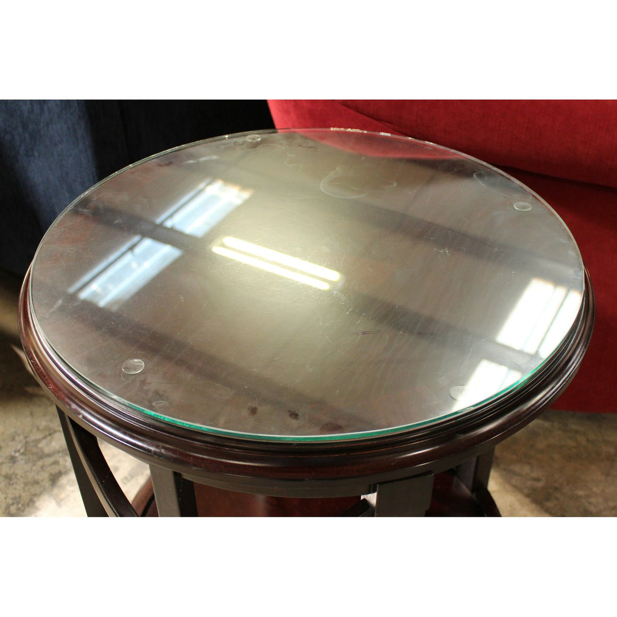 Bombay Co. Round Accent Table w/Shelf