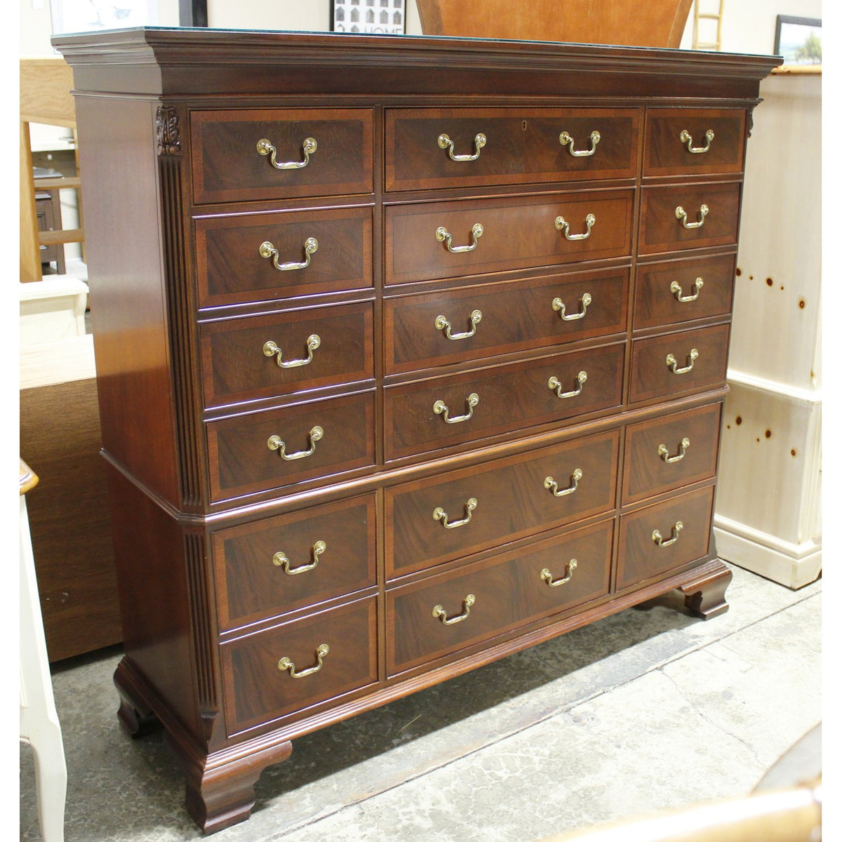 Ethan Allen 18 Drawer Dresser