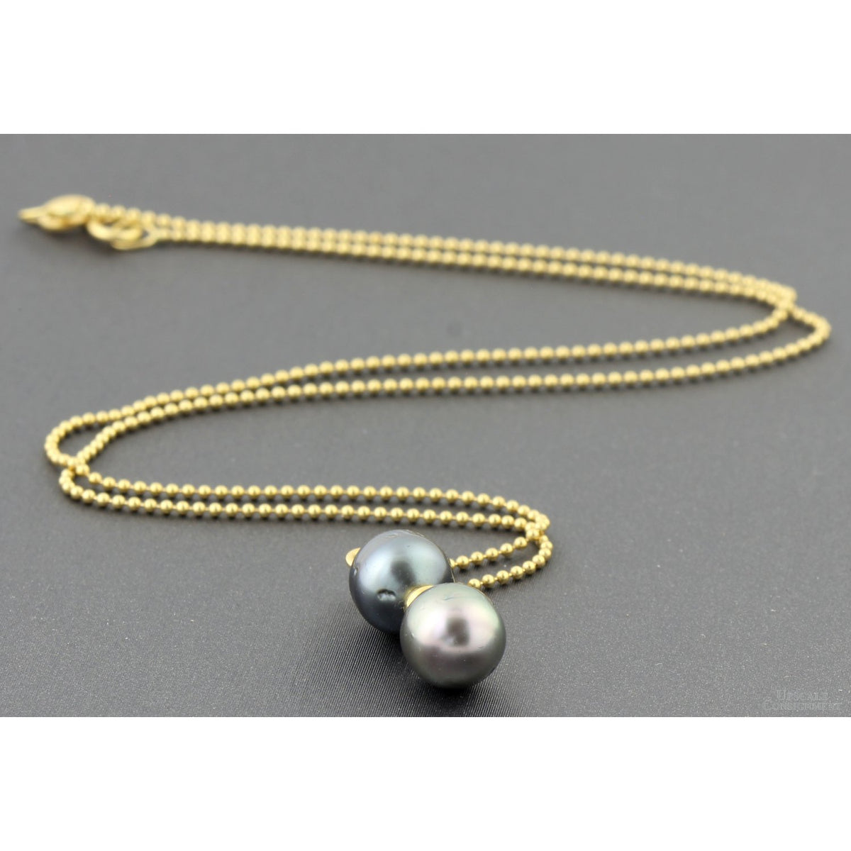 18K Gold Pendant & Chain Dark Gray Pearls - Peacock Overtones