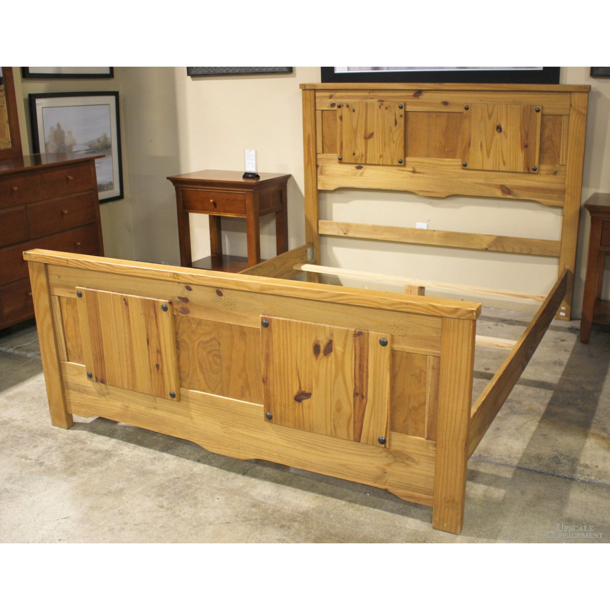 Rustic Queen Size Pine Bed