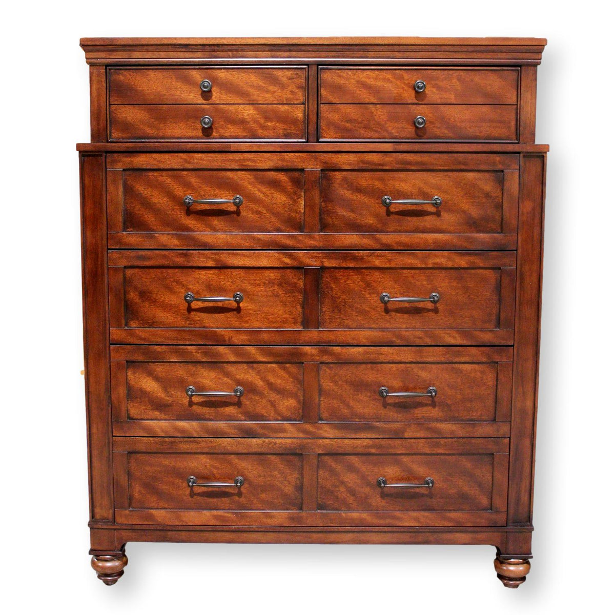 Universal Furniture 6 Drawer Chest of Drawers