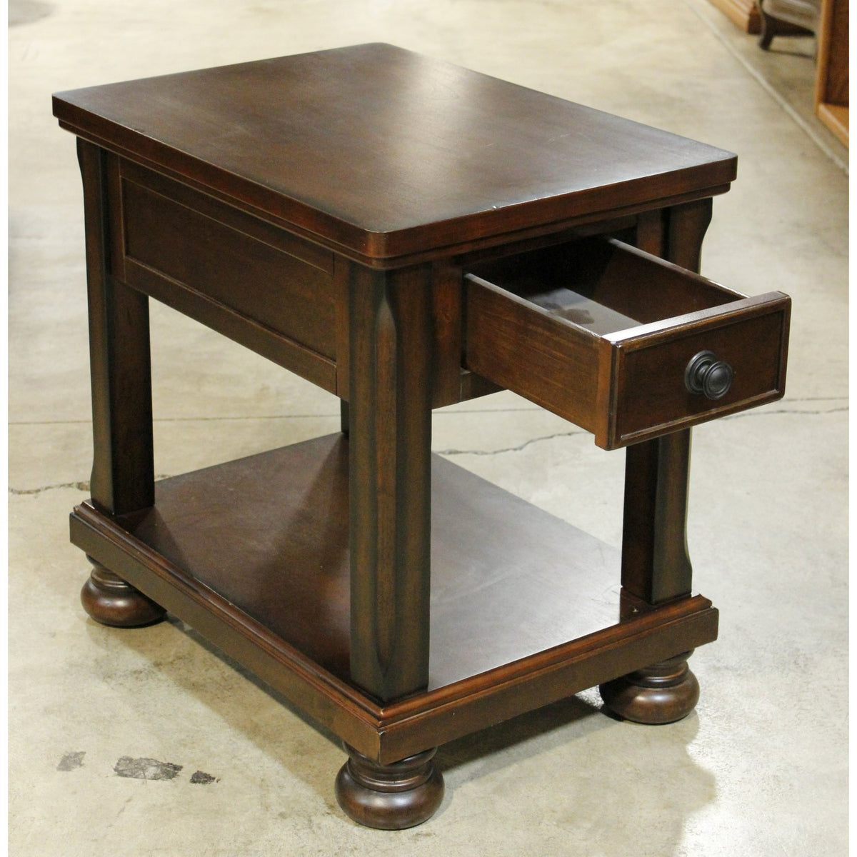 Ashley 1-Drawer End Table w/Shelf