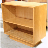 Single Shelf Bookcase on Pedestal