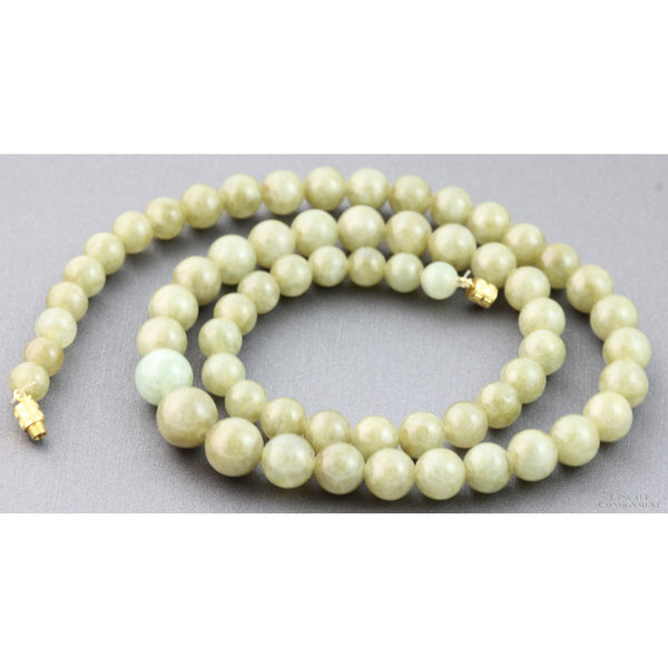 Lake Green Graduated Nephrite Jade Bead 14K Gold Clasp