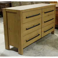 Riverside Furniture 'Davie' Dresser