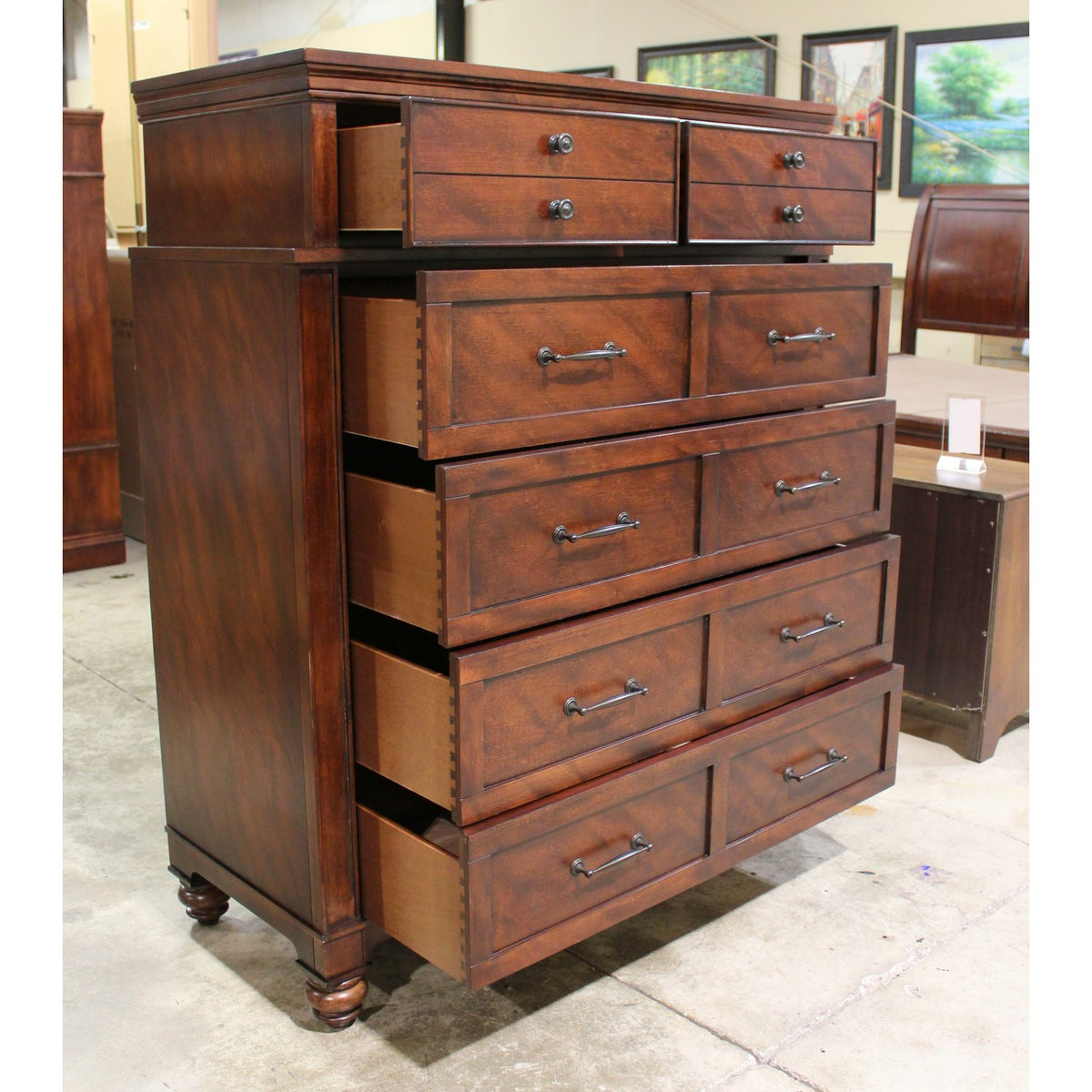 Universal Furniture 6 Drawer Chest of Drawers