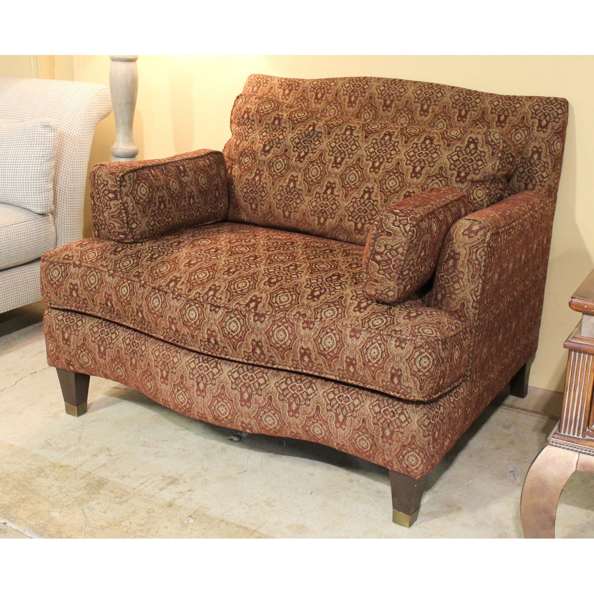 Bernhardt Settee w/Gold Design