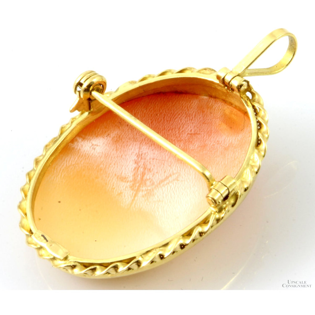 Italian 18K Yellow Gold Carved Shell Cameo Brooch Pendant