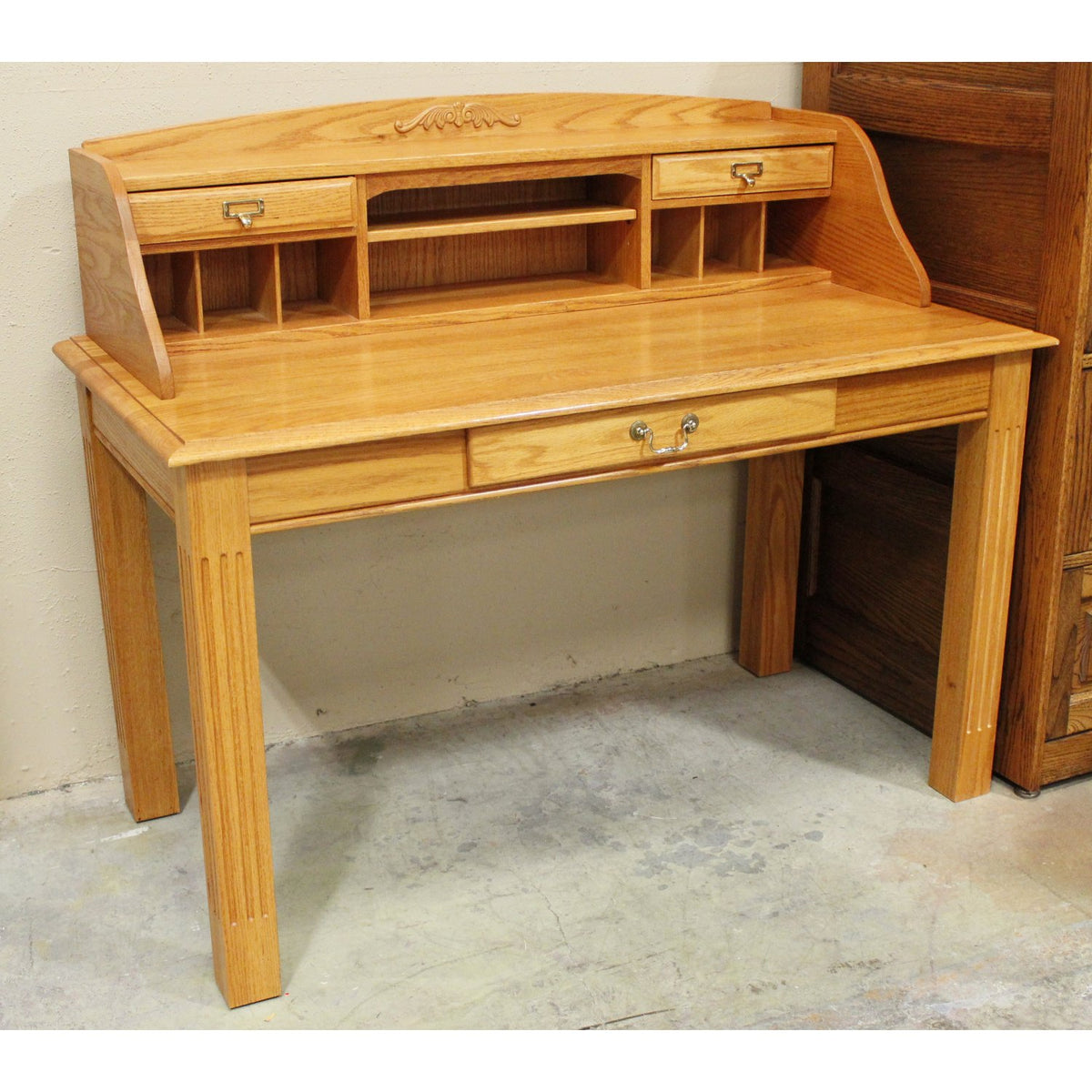 Golden Oak Writing Desk w/Hutch