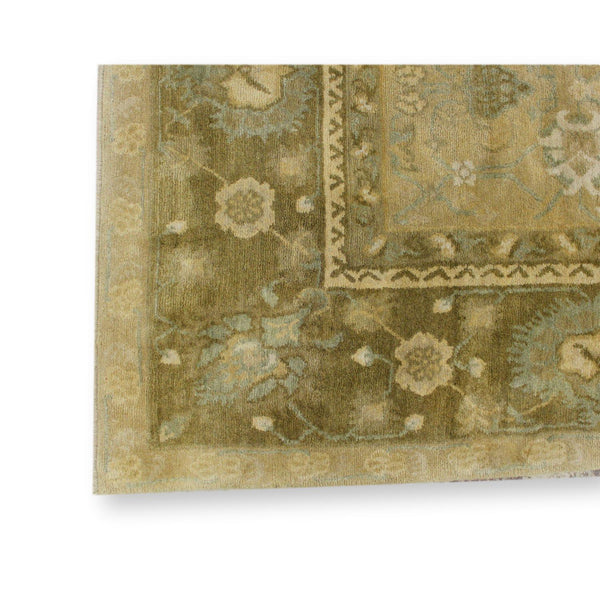 Tufenkian 9x12 Hand-Tied Rug & Pad