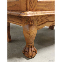 5' Oak Curio w/Leaded Glass
