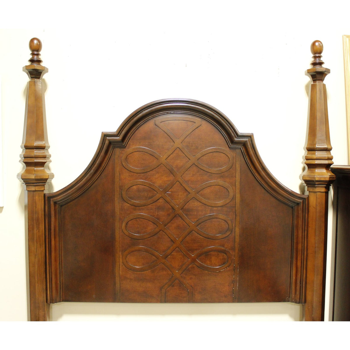 Ashley 4-Post Panel Queen Bed