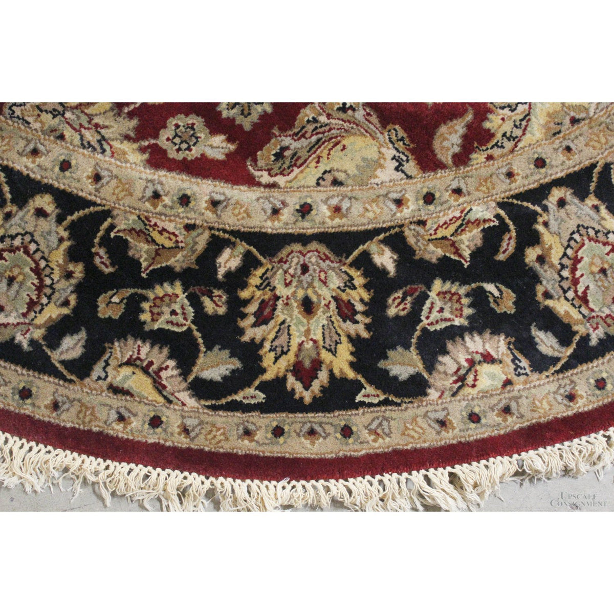 8' 7'' Round Red & Black w/Gold Area Rug