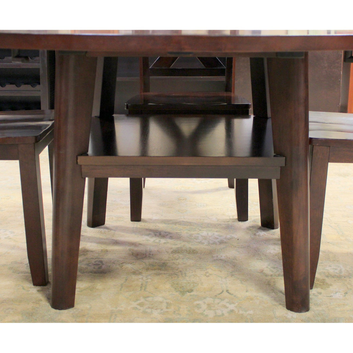 4-Sided Drop Leaf Dining Table w/4 Chairs
