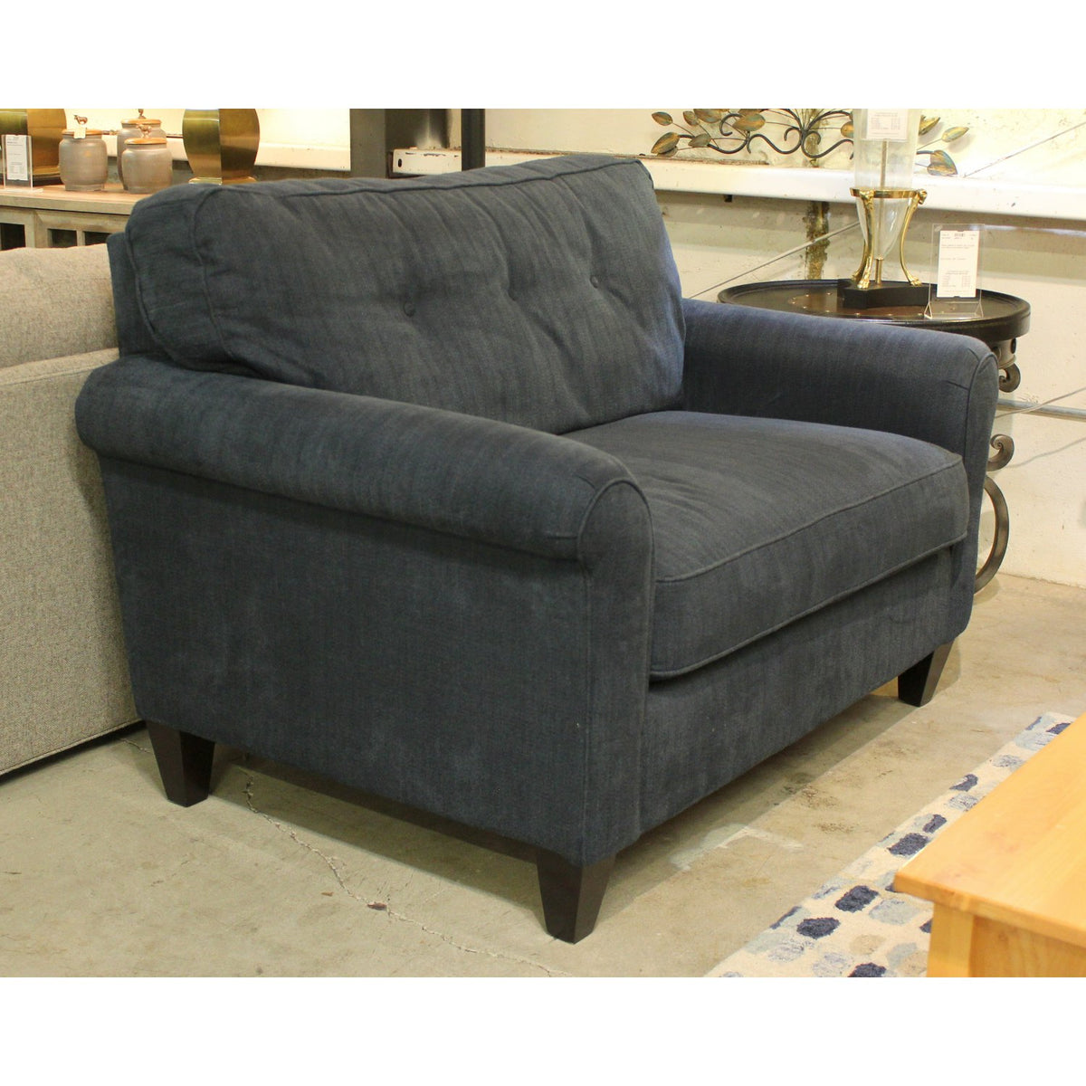 La-Z-Boy 'Laurel' Navy Blue Loveseat