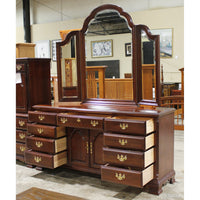 Sumpter Furniture Mahogany Triple Dresser w/Tri-fold Mirror