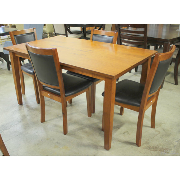 Dinette Table w/4 Chairs