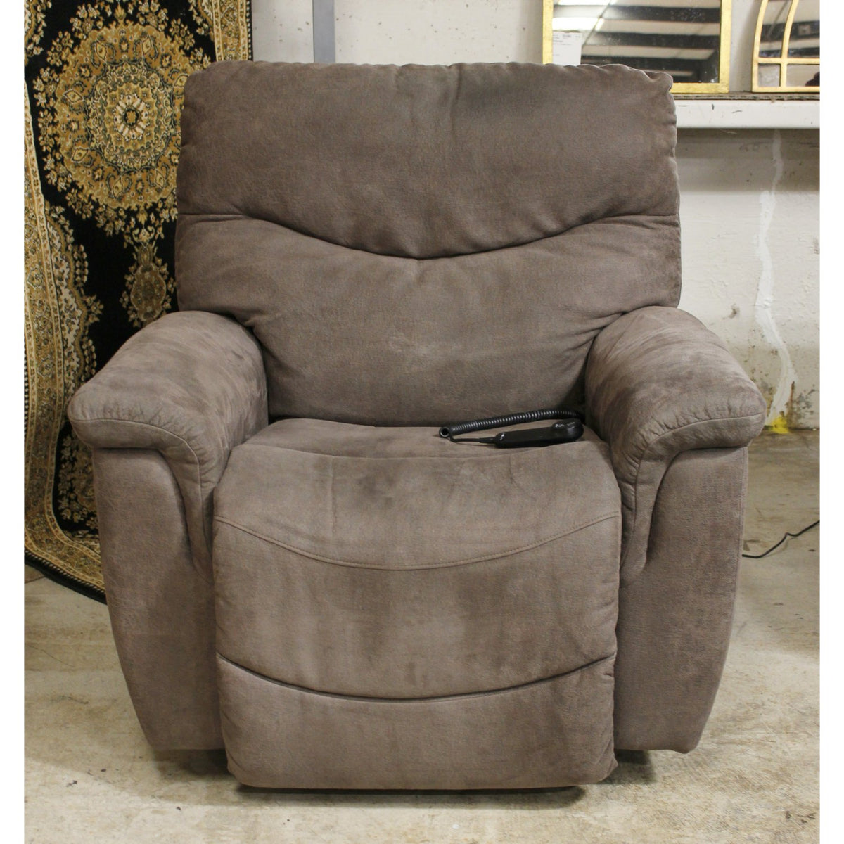 La-Z-Boy Power Lift Recliner