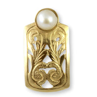 14K Gold Foliate Design Cultured Pearl Pendant