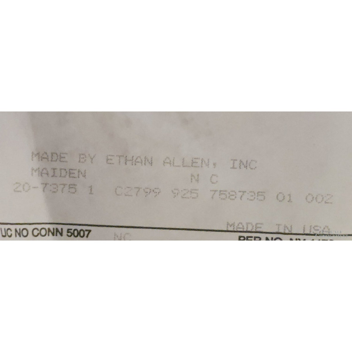 Ethan Allen 'Sable' Dining Table w/8 Chairs