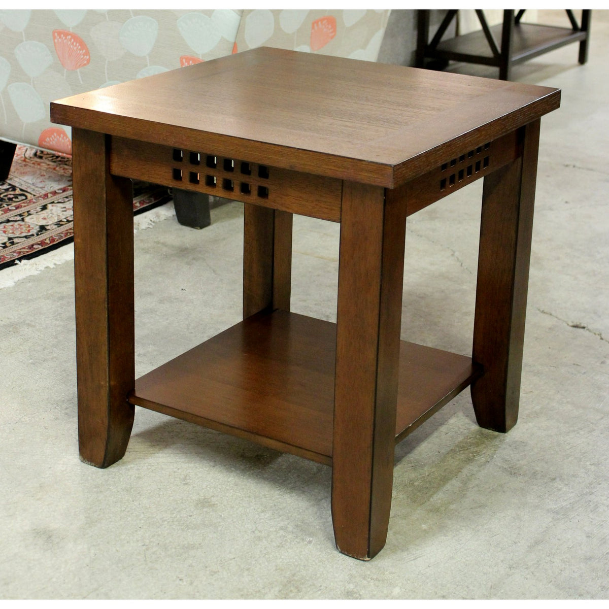 Craftsman Style Oak End Table