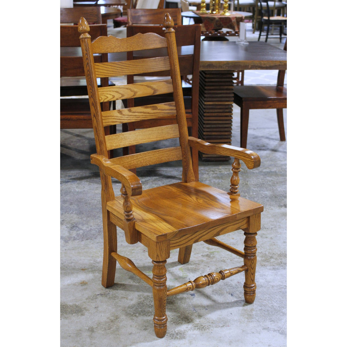 Shin-Lee Solid Oak Dining Table w/8 Ladderback Chairs