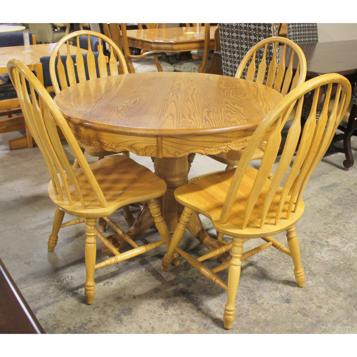 Shin-Lee Cal Oak Dinette Table w/4 Chairs