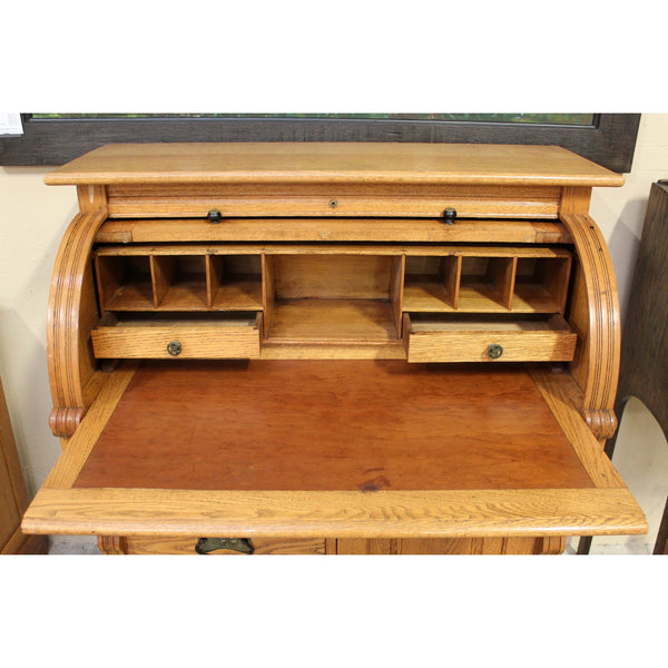 Vintage Oak Rolltop Desk