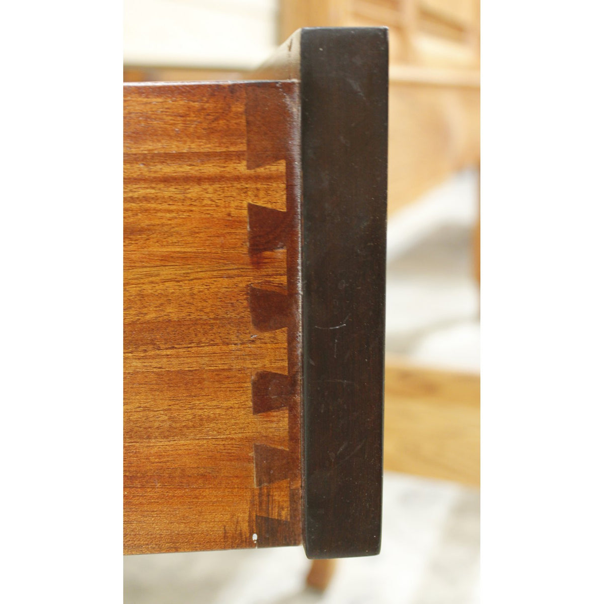 Dark Finish Nightstand w/Drawer