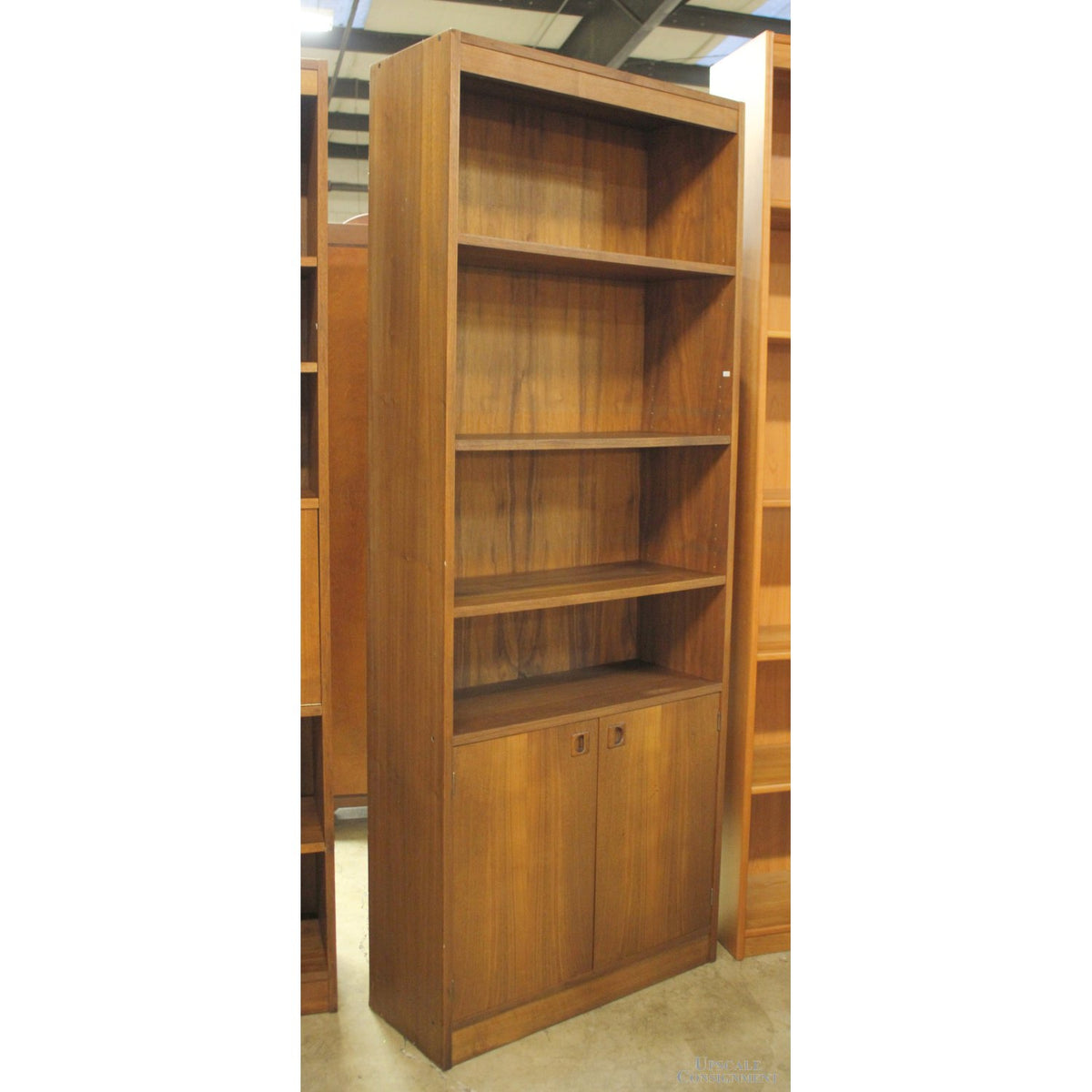 MCM Walnut Bookcase w/Cabinet