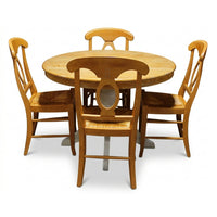 Round Dining Table w/4 Rush Chairs