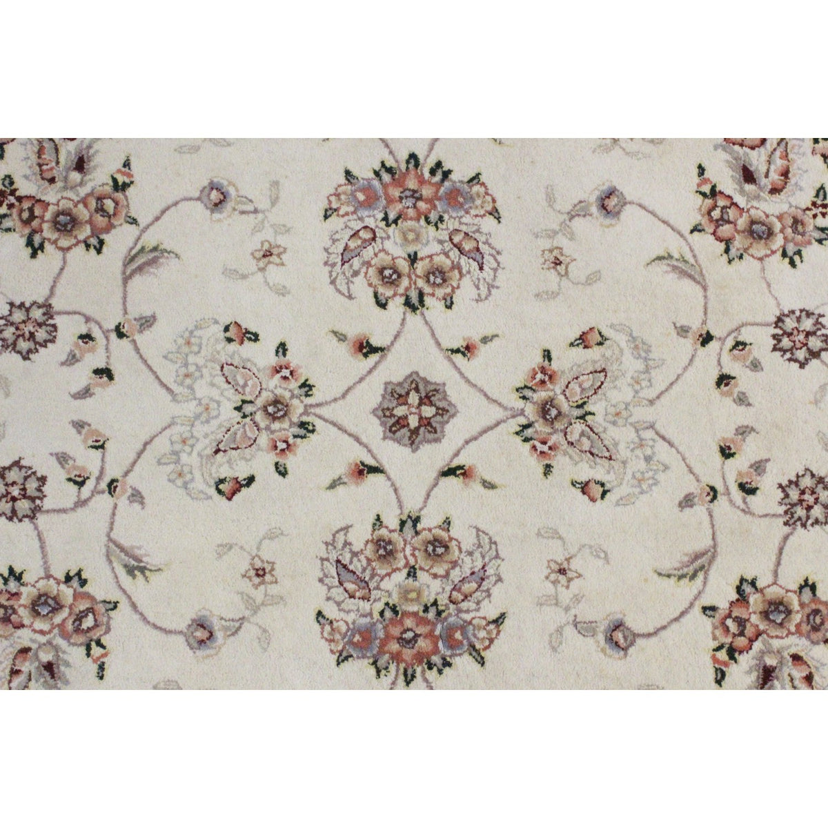 4' X 6' Wool & Silk Rug