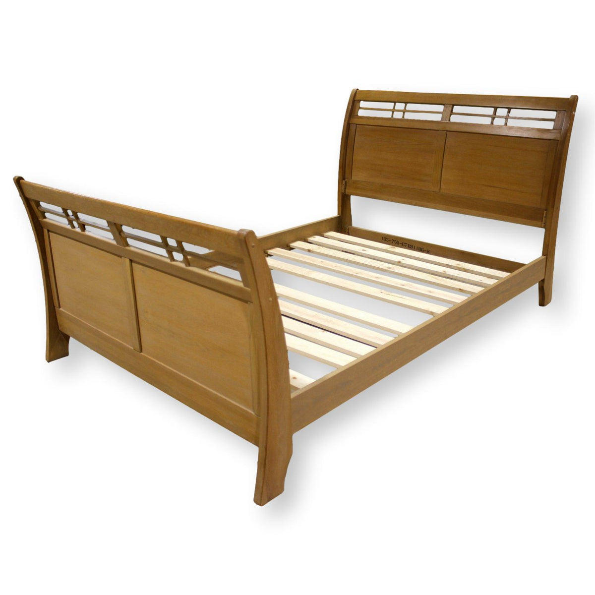 Universal Queen Size Oak Sleigh Bed