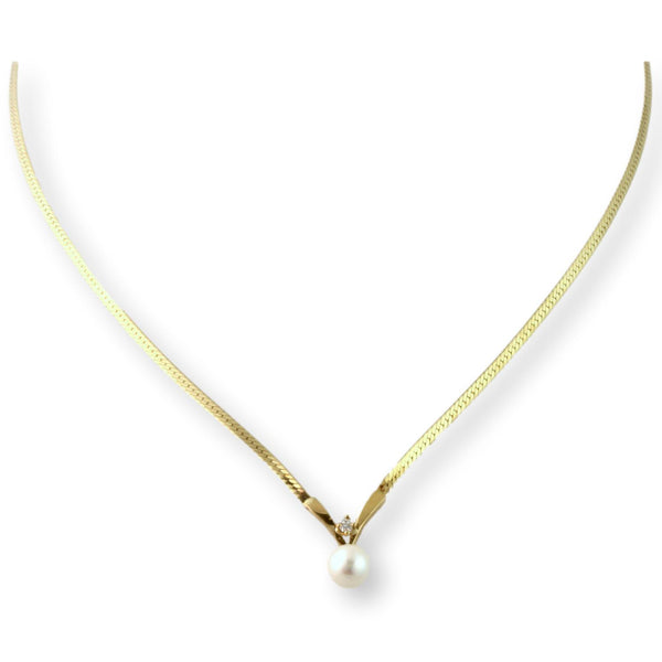 7mm Pearl & Diamond Pendant 14K Gold Herringbone Chain
