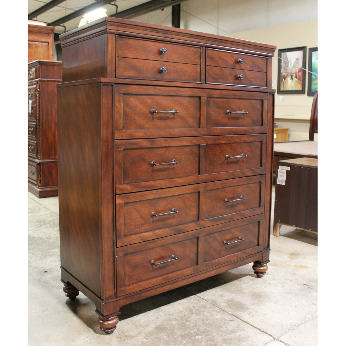 Universal Furniture 6 Drawer Chest of Drawers