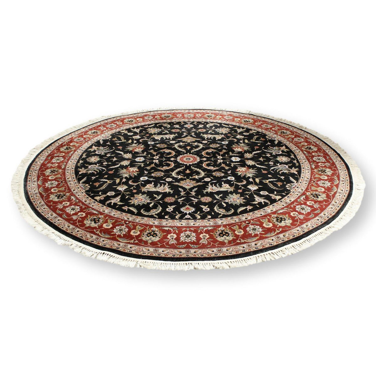 8' 8'' Round Wool Rug w/Fringe