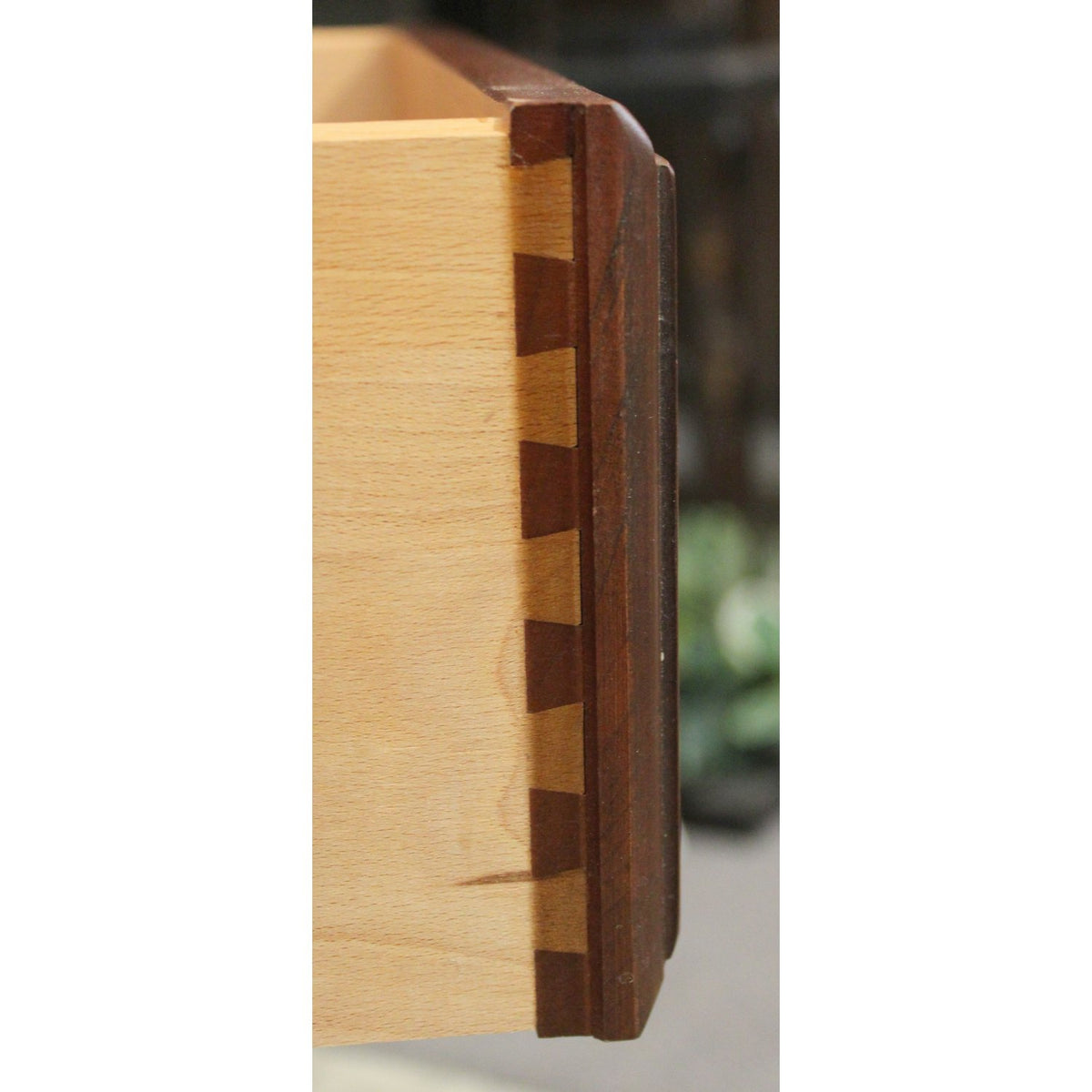 Thomasville End Table w/Protective Glass