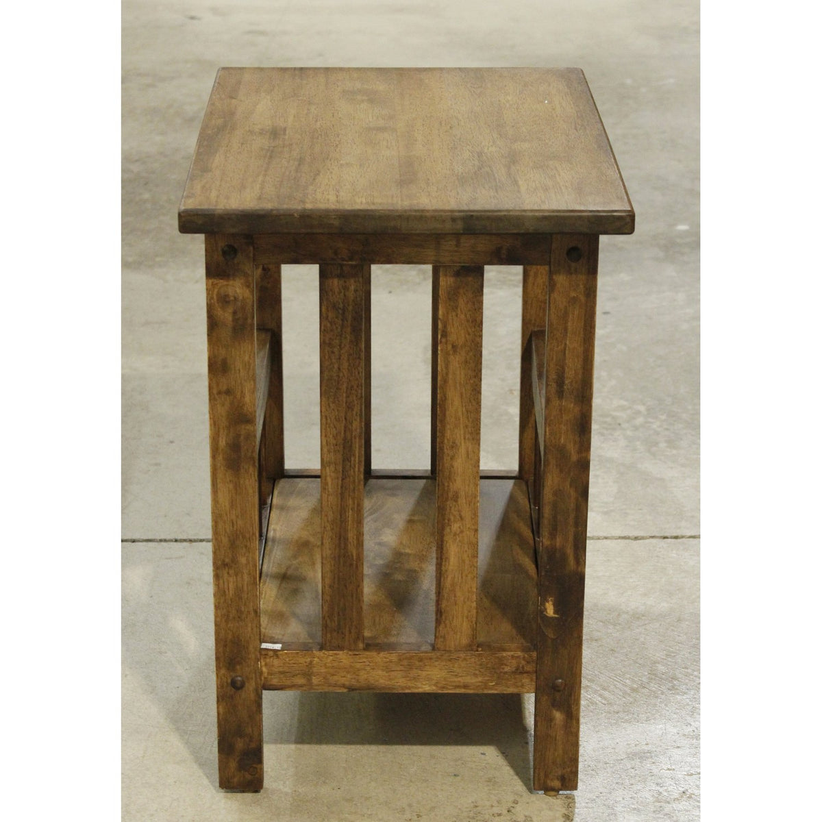 Narrow End Table w/Shelf Below