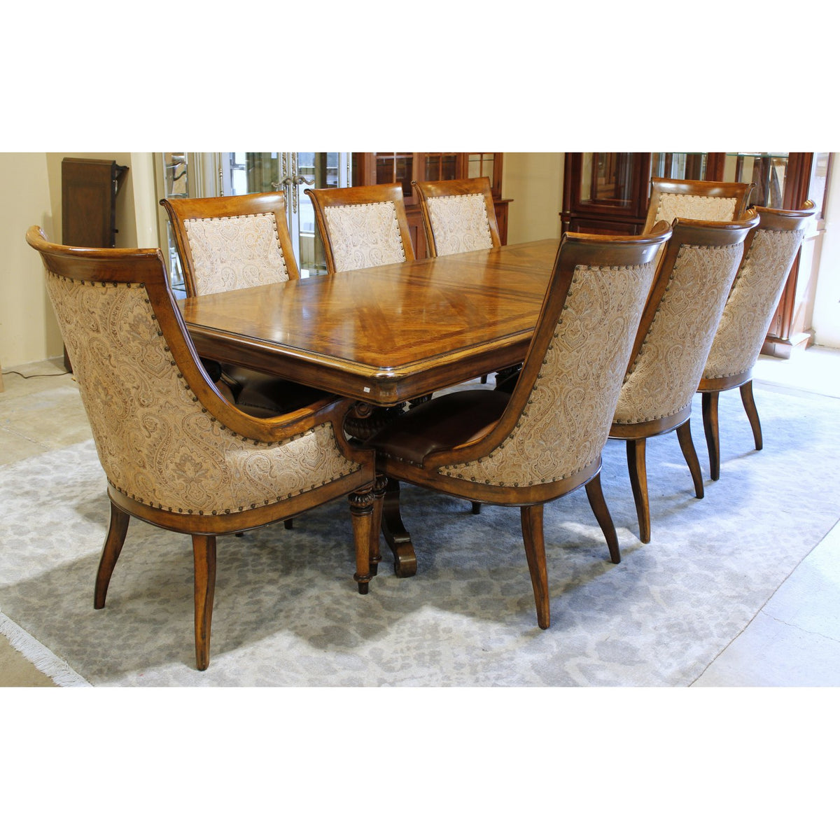 Thomasville Dining Table w/8 Upholstered Chairs
