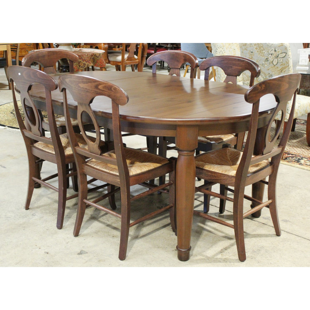 Dark Pine Dining Table w/6 Chairs