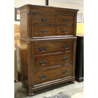 Thomasville 'Earnest Hemingway' Chest of Drawers
