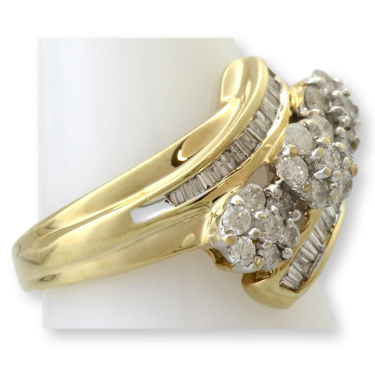 Renaissance Jewelry JWBR 10K Gold Diamond Cluster Ring | Vintage Floral Diamond Estate Ring
