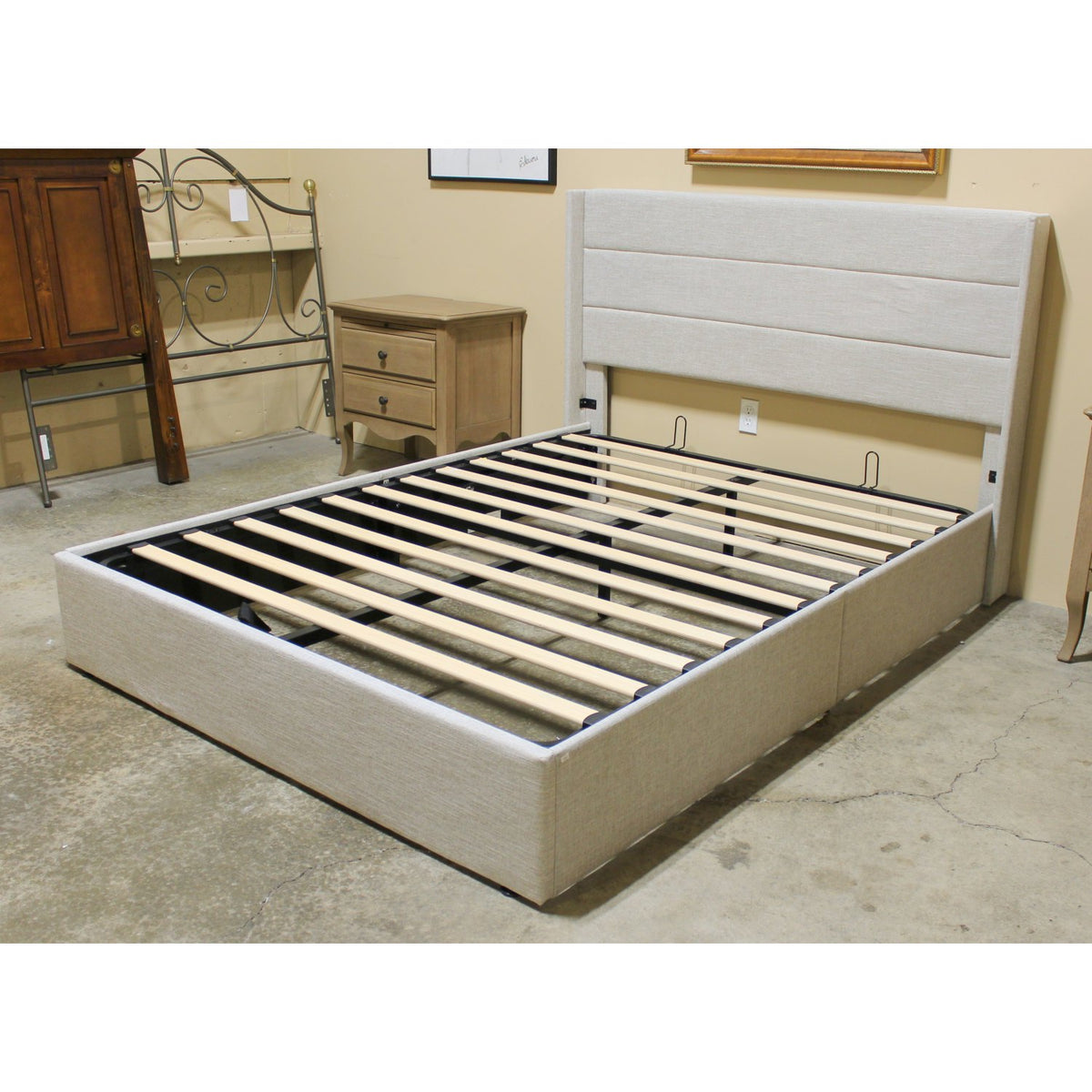 Upholstered Queen Platform Bed