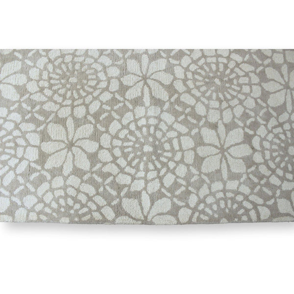 Dynamic Rugs 5' X 7'  'Palace' Area Rug
